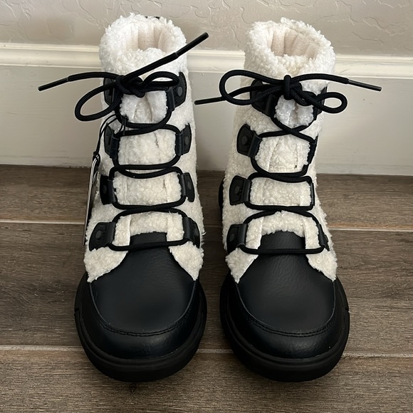 NWT Sorel Explorer II Joan Cozy Boot Size 7 - Picture 4 of 11